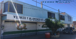 Casa con Locales Comerciales en Venta en Villanueva, Zac.