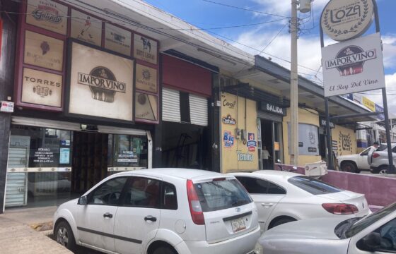 Local Comercial en Venta en Zacatecas, frente a la Central de Abastos en Av. Netzahualcoyotl