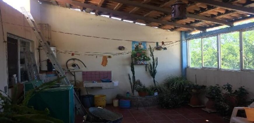 Casa con Locales Comerciales en Venta en Villanueva, Zac.