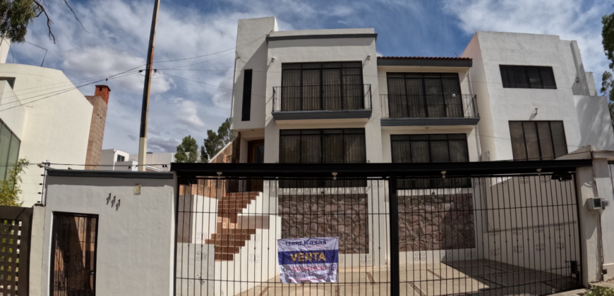 Casa en Venta en Zacatecas, en Colonia La Encantada