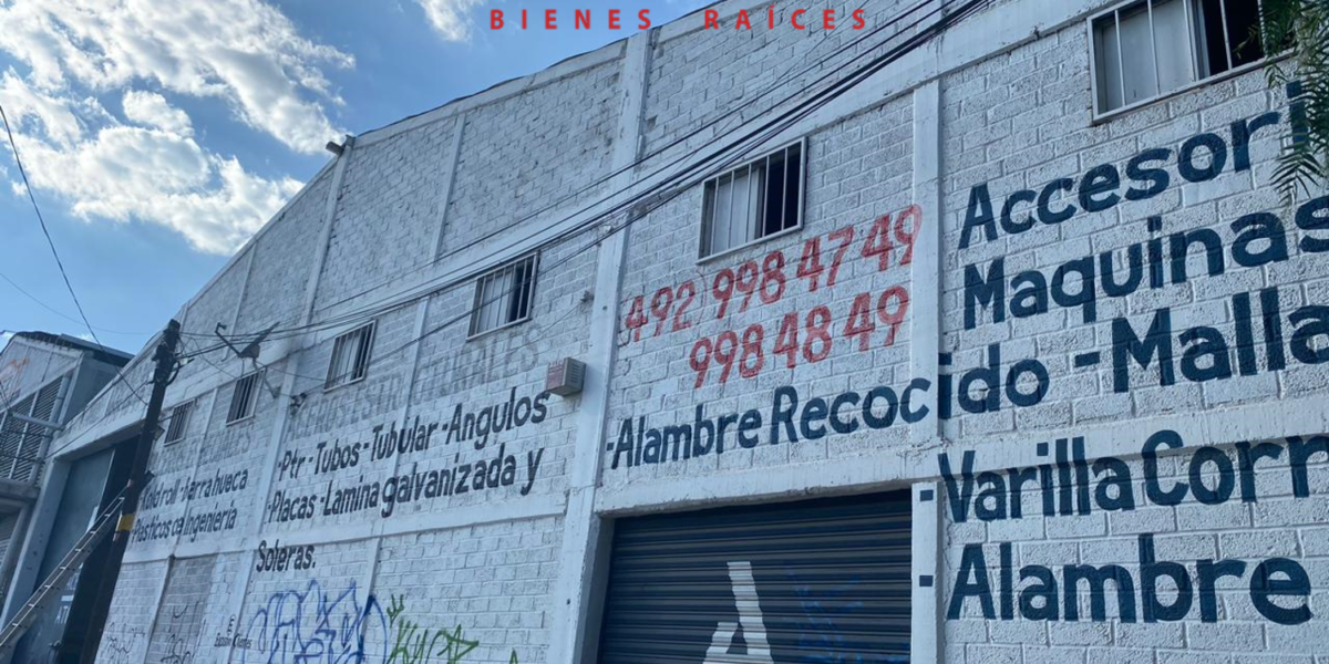 Bodega Comercial en Renta en Guadalupe, en Colonia Campesina, sobre Transito Pesado