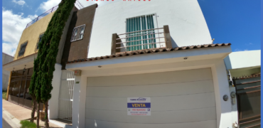 Casa Residencial en Venta o Renta en Guadalupe, en Fracc. Conde Santiago de la Laguna