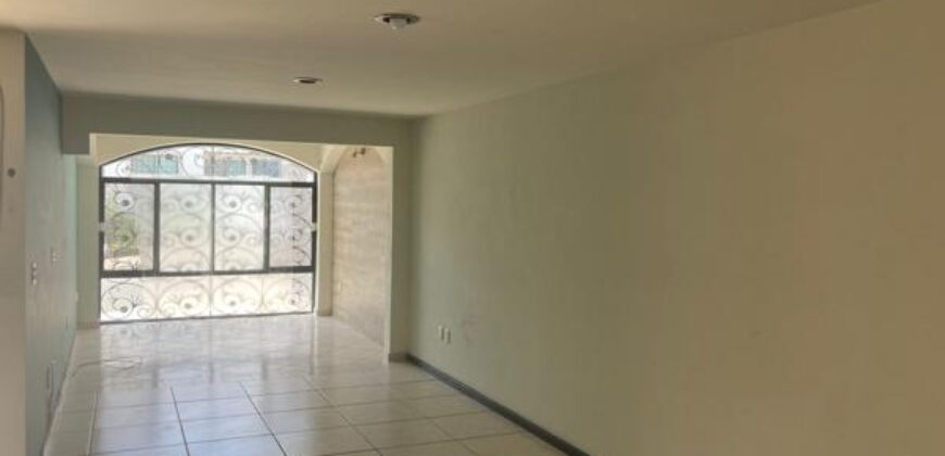 Casa en Renta en Zacatecas, en Privada La Cañada