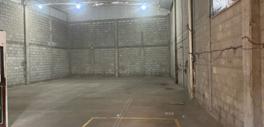 Bodega Comercial en Renta en Guadalupe, en Arroyo de la Plata