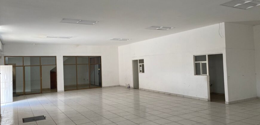 Bodega Comercial en Renta en Guadalupe, en Colonia Camino Real