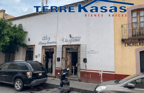 Locales Comerciales con Casa en Venta en Jerez, Zacatecas, en El Centro