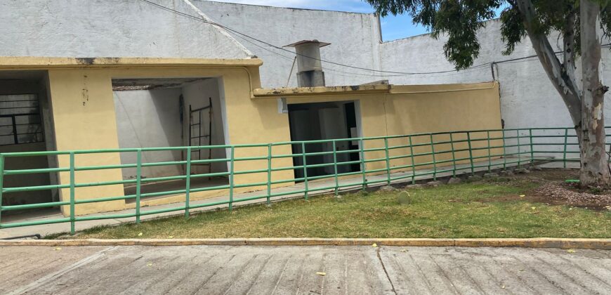 Terreno con Bodega Comercial en Renta en Zacatecas, en Colonia Estrella de Oro