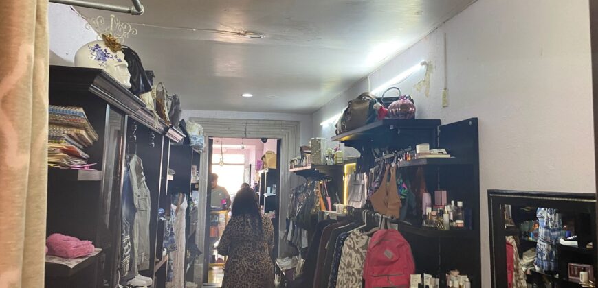 Locales Comerciales con Casa en Venta en Jerez, Zacatecas, en El Centro