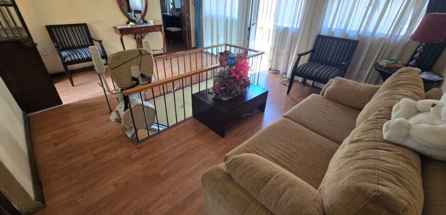 Casa con Locales Comerciales en Zacatecas en Zona Centro