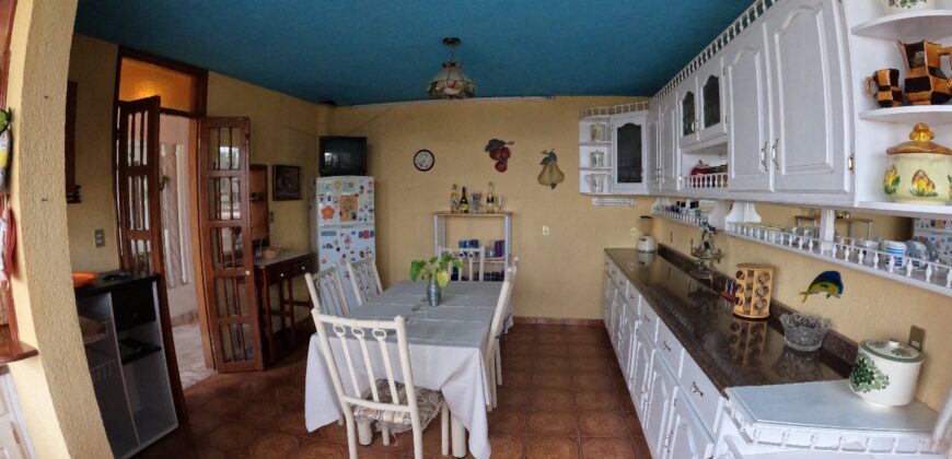 Casa Residencial en Venta en Guadalupe, en Privada Lomas de Bernárdez