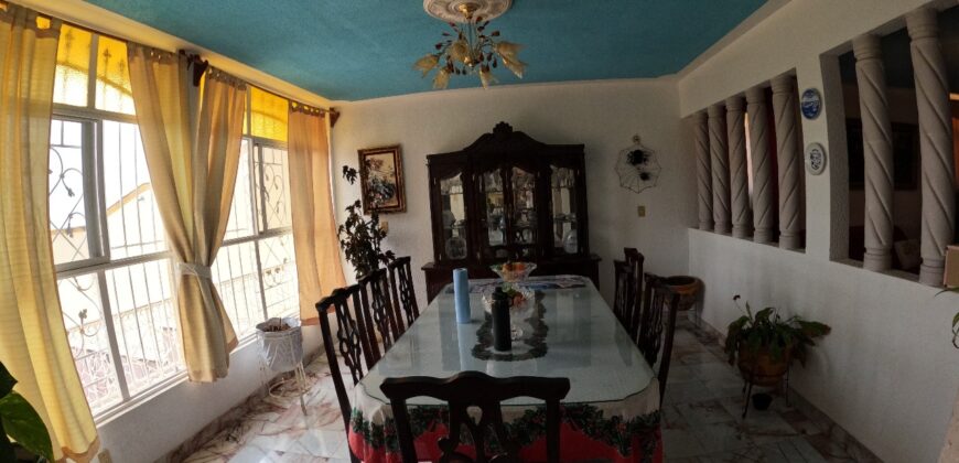 Casa Residencial en Venta en Guadalupe, en Privada Lomas de Bernárdez