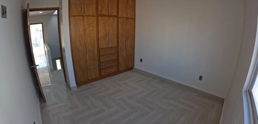 Casa Nueva En Venta En Zacatecas, En Privada Valle Alto, en Colinas del Padre