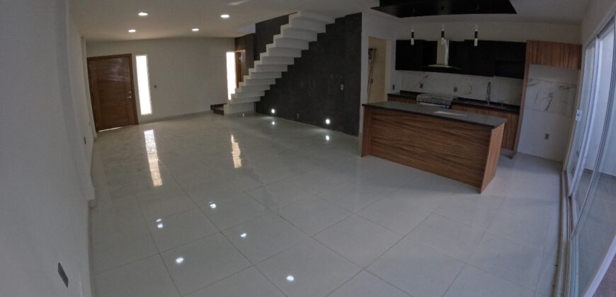 Casa Nueva En Venta En Zacatecas, En Privada Valle Alto, en Colinas del Padre