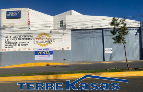 Bodega Comercial en Venta en Zacatecas, Sobre Avenida Netzahualcóyotl