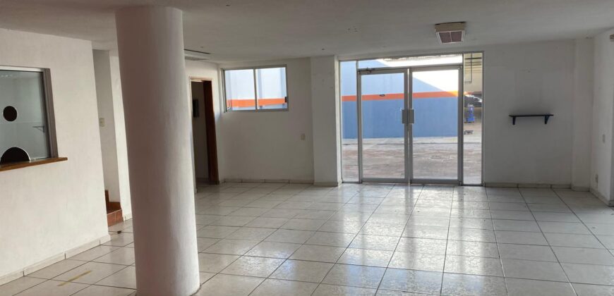 Bodega Comercial en Venta en Zacatecas, Sobre Avenida Netzahualcóyotl