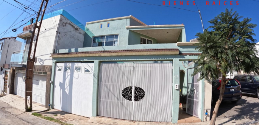 Casa Amueblada en Renta en Guadalupe, en Privada Residencial Minas