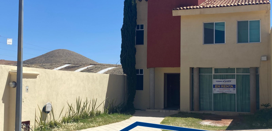 Casa en Renta en Guadalupe, Zac. En Fraccionamiento Conjunto del Bosque