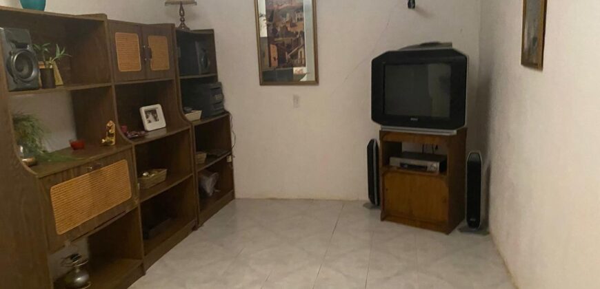Casa con Locales Comerciales En Venta en Cieneguillas, Zacatecas