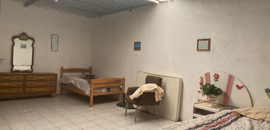 Casa con Locales Comerciales En Venta en Cieneguillas, Zacatecas