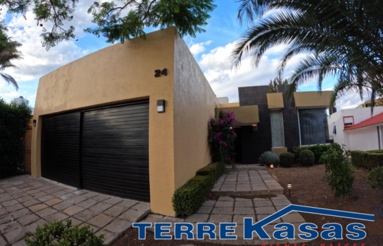 Casa Amueblada en Renta en Guadalupe, en Privada Lomas de Bernárdez