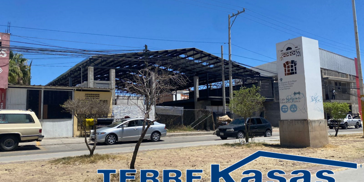 Bodega Comercial en Renta en Guadalupe, Zac. En Vialidad Arroyo de la Plata