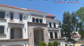 Casa Residencial en Venta en Guadalupe, en Privada Bernárdez