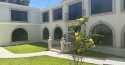 Casa Residencial en Venta en Guadalupe, en Privada Bernárdez