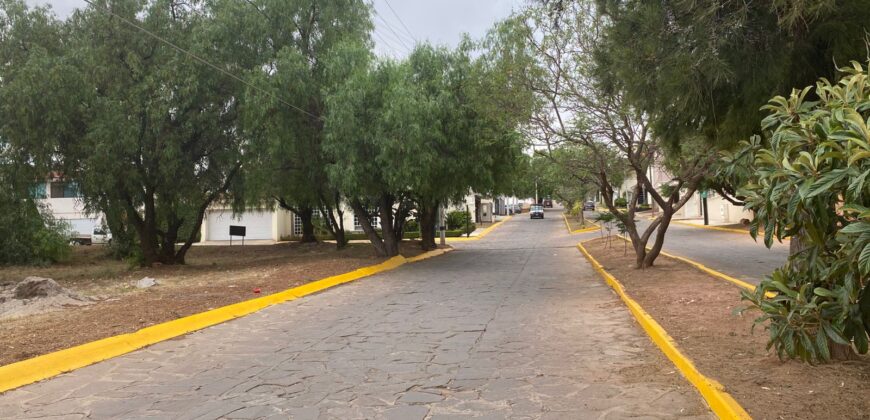 Terreno Residencial en Venta en Guadalupe, en Privada Lomas de Bernárdez