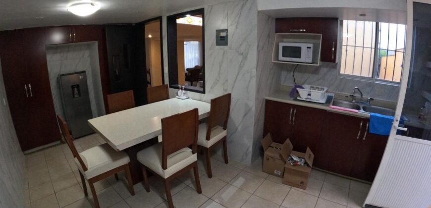 Casa Amueblada en Renta en Guadalupe, en Privada Lomas de Bernárdez