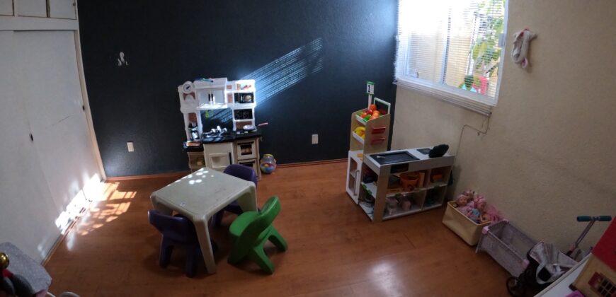 Casa con Locales Comerciales en Venta en Zacatecas, en Col. Lomas de la Pimienta