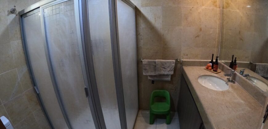 Casa con Locales Comerciales en Venta en Zacatecas, en Col. Lomas de la Pimienta