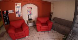 Casa con Locales Comerciales en Venta en Zacatecas, en Col. Lomas de la Pimienta