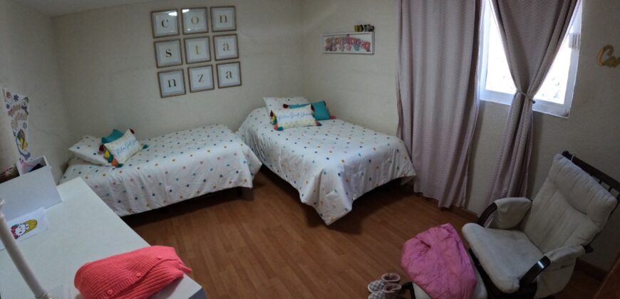 Casa con Locales Comerciales en Venta en Zacatecas, en Col. Lomas de la Pimienta