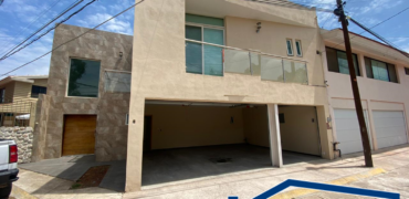 Casa en Venta o Renta en Guadalupe, en Privada Bernárdez