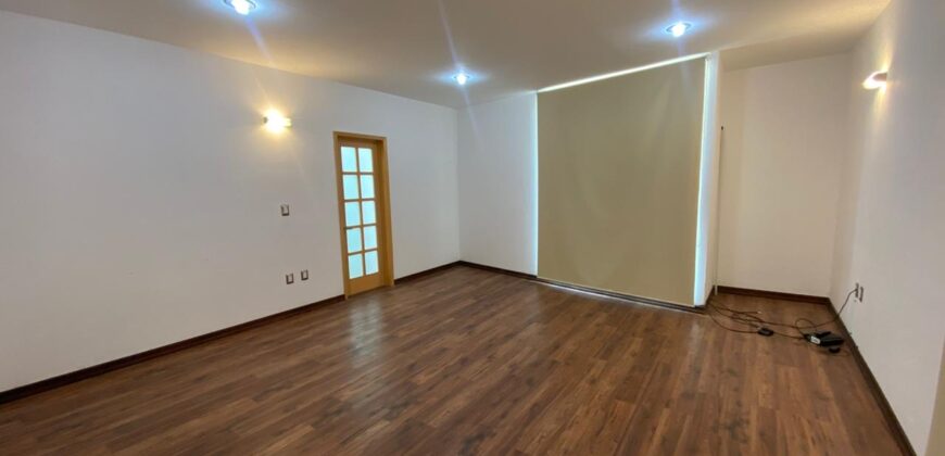 Casa en Venta o Renta en Guadalupe, en Privada Bernárdez