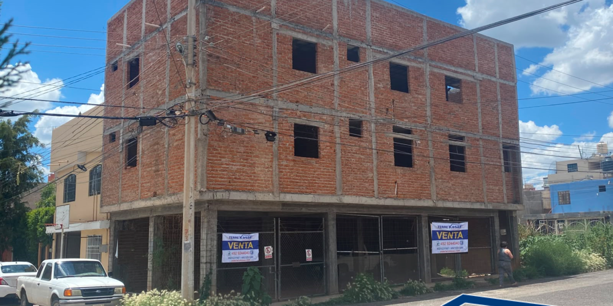 Edificio en Obra Negra en Venta en Guadalupe, Zac. En Colonia S.T.U.A.Z