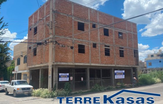 Edificio en Obra Negra en Venta en Guadalupe, Zac. En Colonia S.T.U.A.Z
