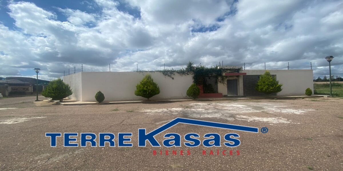 Casa seminueva en Venta en Fresnillo Zacatecas en Fraccionamiento Jardines del Country de un solo piso