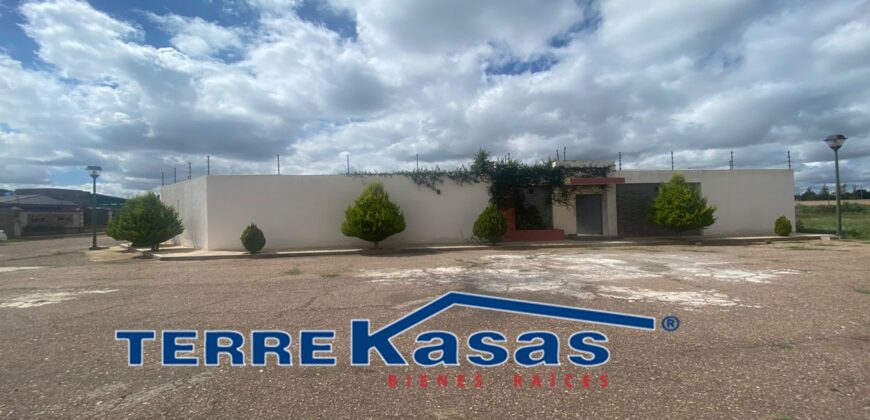 Casa seminueva en Venta en Fresnillo Zacatecas en Fraccionamiento Jardines del Country de un solo piso