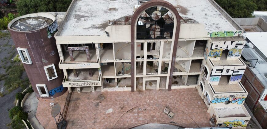 Edificio en Venta en Zacatecas en Colonia Las Colinas, Sobre Avenida García Salinas