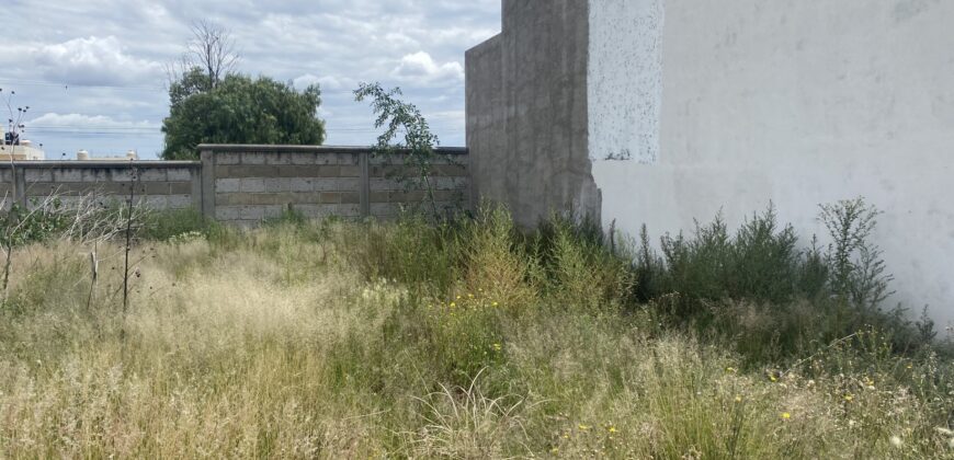 Terreno en Venta en Guadalupe en Privada Cañada de la Laguna I de 102 m2