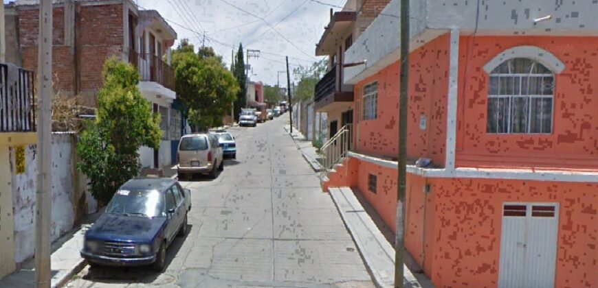 Terreno en Venta en  Centro de Guadalupe en Calle de las Flores de 280 m2